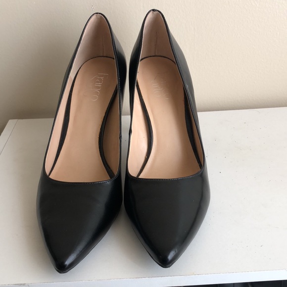 Like NEW! Franco Sarto Black Pointed Toe Leather Pumps - Picture 2 of 6